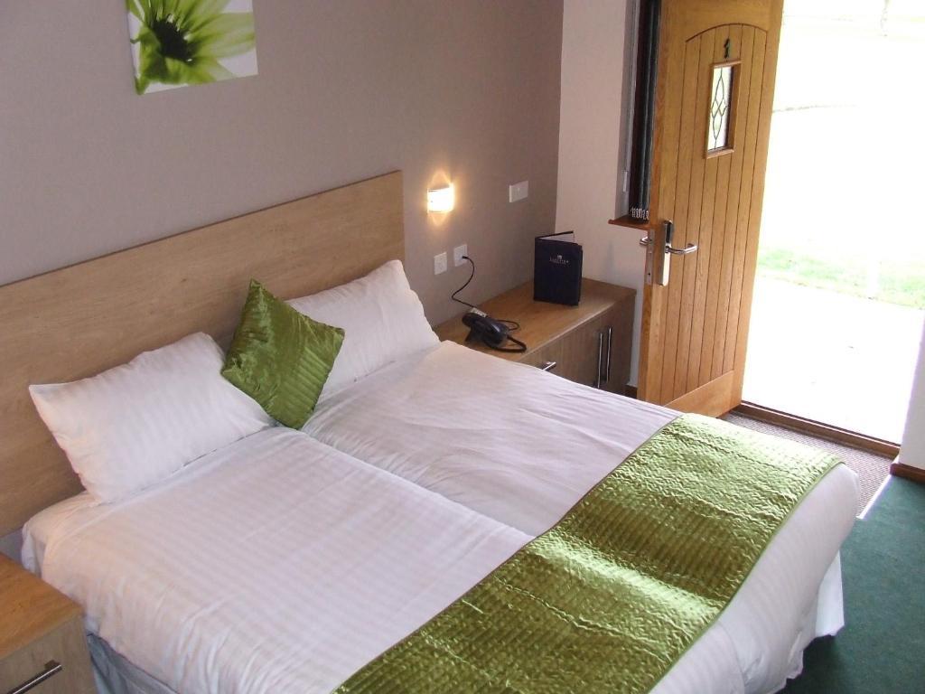 Hotel Calderfields Golf & Country Club Walsall Zimmer foto